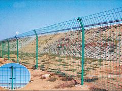 三明双边护栏网——如何选购质量硬的双边护栏网