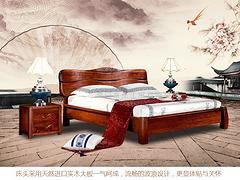 重庆卧室家具 的全实木床富生供应