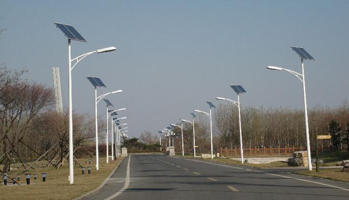 新疆乌鲁木齐太阳能路灯厂家