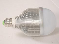 高质量的LED球泡灯新启发照明供应，厂家供应LED鳍片球泡灯