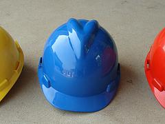 美泰来专业安全帽玻璃钢精制安全帽定制，您的安全，我的品质