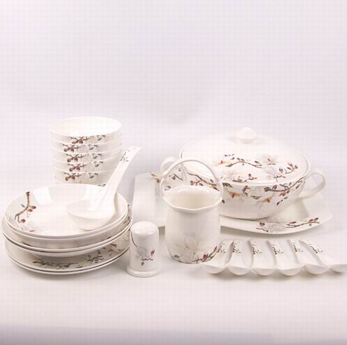 唐山陶瓷24头实用骨瓷餐具套装，爱尚家陶瓷厂家批发零售
