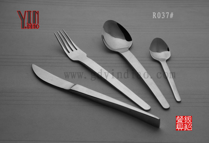 不锈钢西餐餐具套装 叉子勺子西餐刀牛排刀刀叉勺 