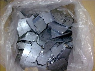 天津回收太阳能单晶硅硅片、单晶硅硅料