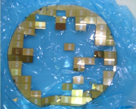 长沙回收太阳能IC蓝膜片、光刻片、小方片
