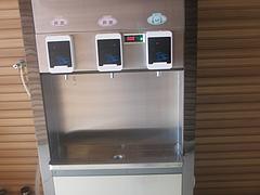 专业的不锈钢柜式一体直饮水机——[出售]陕西好的不锈钢柜式一体直饮水机
