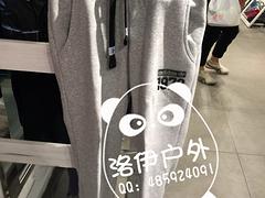 崇文adidas三叶草女鞋 热销adidas三叶草女范冰冰高帮休闲板鞋哪有卖