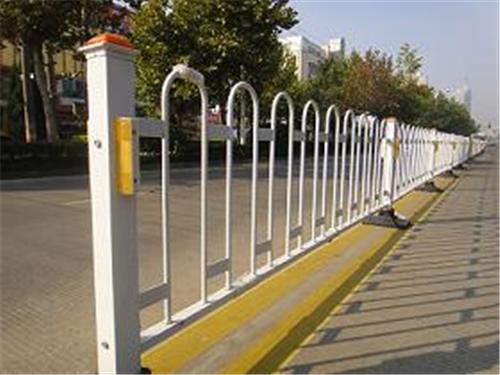 锌钢京式围栏，道路安全小区防护围栏，护栏厂家