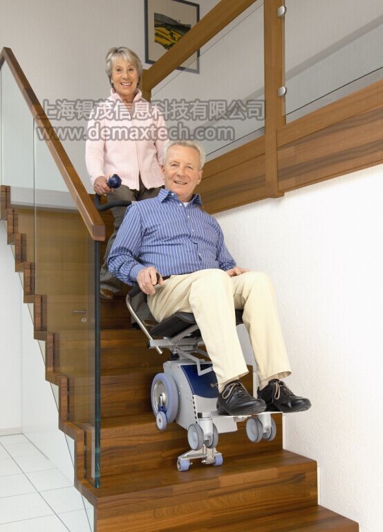 S-maxS座椅型爬楼车* 老年人爬楼车*残疾人爬楼机*锝茂