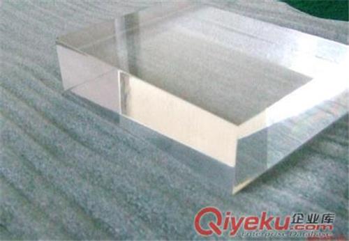 低价批量供应有机玻璃板+PMMA型材