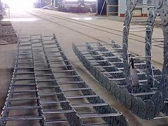 印台机床工程拖链：供应陕西高品质机床穿线工程钢铝拖链