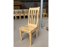 西宁实木桌椅：定西知名的实木家具生产厂家