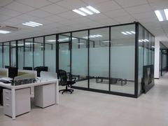 【厂家直销】西安品质好的玻璃隔断——西安卫生间玻璃隔墙安装