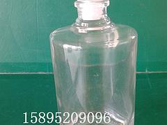 徐州玉航玻璃包装供应同行中有品质的密封罐玻璃瓶——个性酒坛子