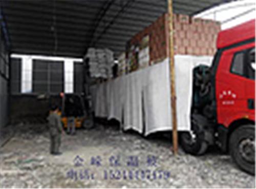 金嵘高品质货车上用的棉被海量出售：货车上用的棉被代理商