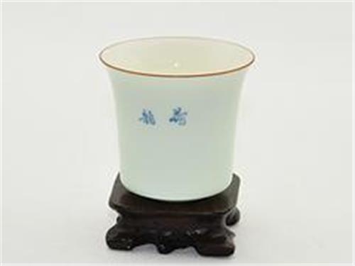 有品质的手绘青瓷筒杯是你的xxxx，茶具代理商