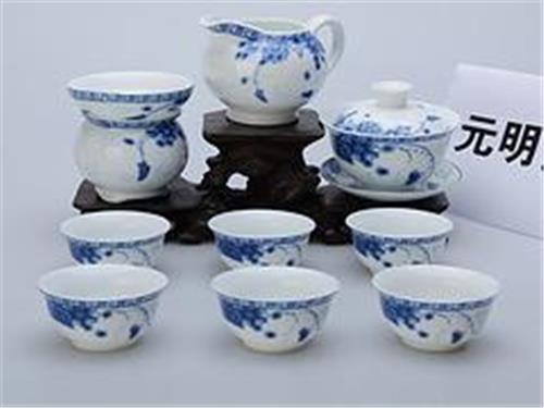 可信赖的青花瓷茶具在福州火热畅销，青花瓷茶具代理商