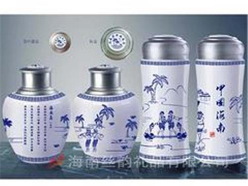海南特色礼品公司，海南哪里有供应设计新颖的海南礼品,海南青花瓷