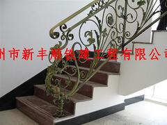 耐用的铁艺扶手楼梯火热供应中，优惠的铁艺扶手楼梯