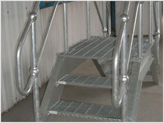 ?质量说话?北京T4楼梯踏步板 yzT4楼梯踏步板供应商—尚