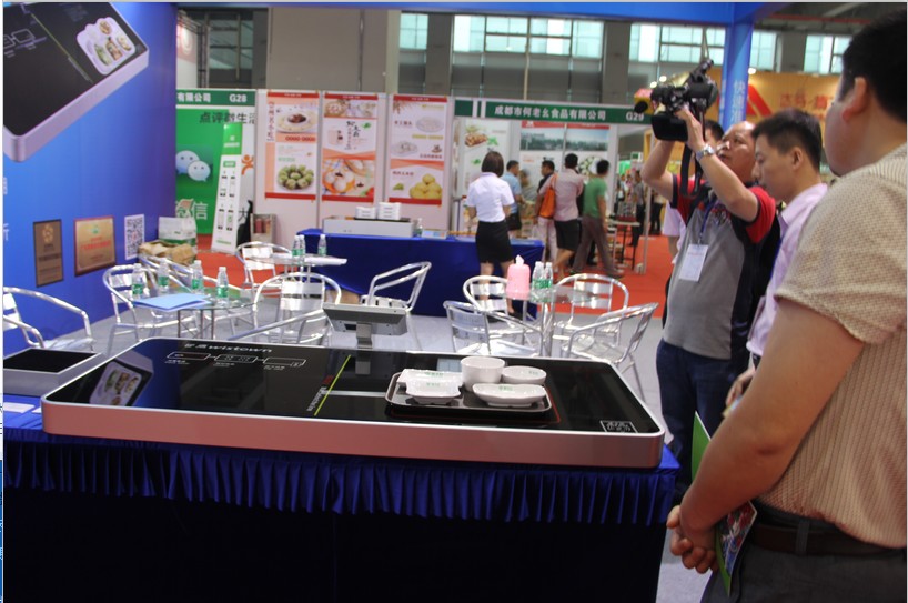 深圳数字餐厅采用RFID射频技术，用餐方便，快捷