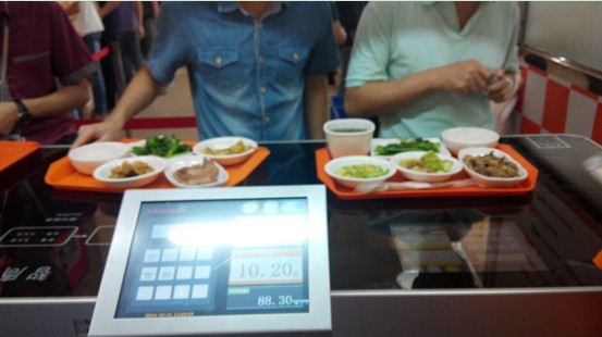 大唐智讯自主研发智能餐盘系统，让您更加快捷的享用美食