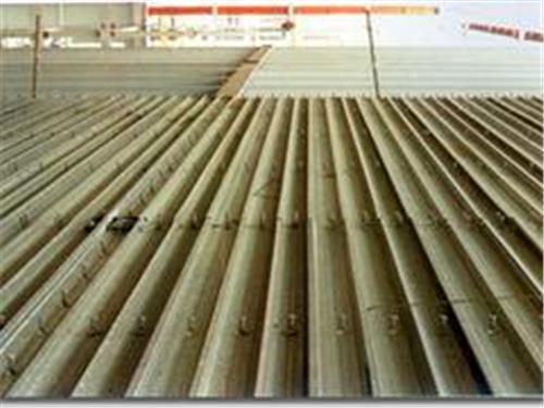 保温板 火热畅销的水利部工地钢结构是由巨龙钢构提供