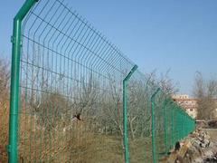 重庆哪里有供应防撞护栏：防撞护栏低价批发