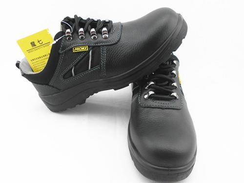 广东热卖的耐用安全鞋 厂家订制新款劳保鞋