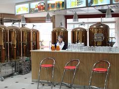 啤酒设备厂商——采购实惠的京德原浆啤酒就找南阳京德啤酒设备