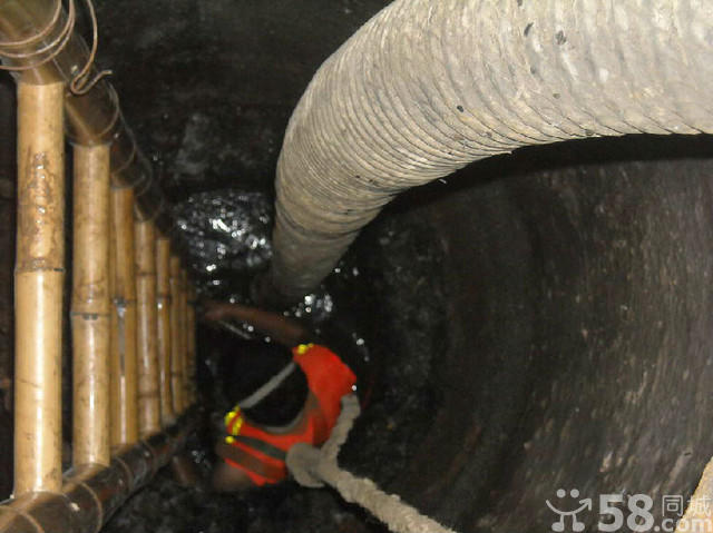 北京朝阳区燕莎专业污水管道封堵墙拆除63961844水下堵漏水下打捞