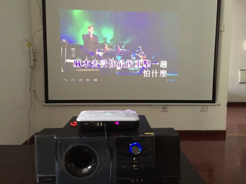 重庆市口碑好的重庆网络投影电视销售厂家在哪里——yz的网络投影电影
