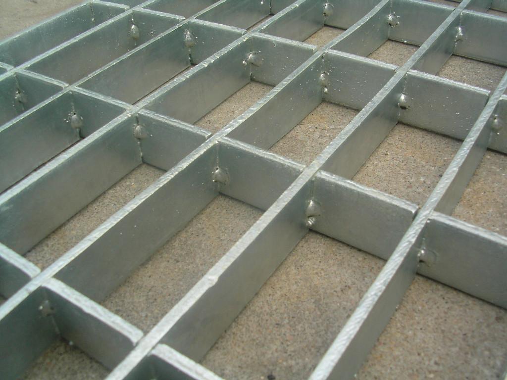 天津镀锌平台钢格板供应商，塘沽热镀锌平台钢格板特价销售