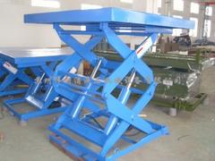 苏州伟利浦供应专业的升降机：现货直供固定式装卸平台