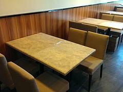 厂家推荐小吃店桌椅——力荐良美家具价位合理的快餐桌