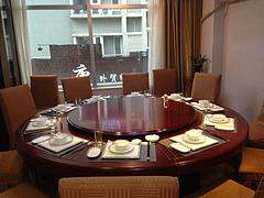 xjb高的大理石餐桌顺意酒店家具供应 大理石餐桌价位
