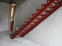 耐用的钢结构阁楼钢梯制作当选众鑫卷帘门厂|钢制阁楼代理