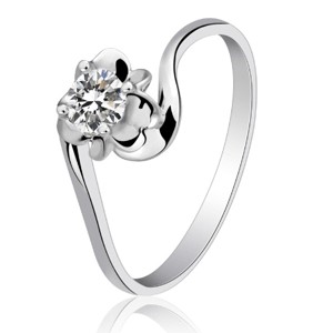 18K钻石戒指代理商 质量可靠的钻石戒指供应出售