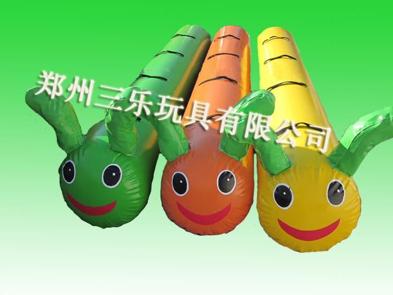北京趣味运动会上充气毛毛虫游戏器材生产厂家