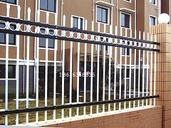 为您推荐yz锌钢护栏  创新型的锌钢护栏