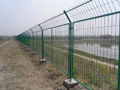 南宁哪家生产的南宁围墙护栏网更好——广西壮族围墙防护网