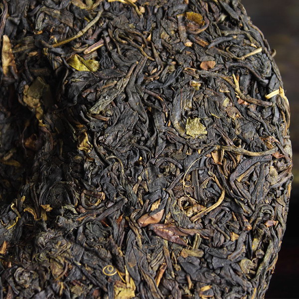 低价云南普洱茶，哪儿有物超所值2012年云南七子饼茶批发市场