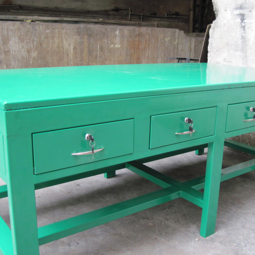 绿色粉末烤漆铁桌