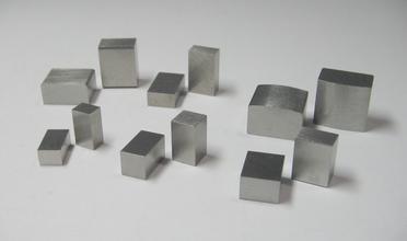 上海磁铁厂家供应耐高温钕铁硼磁铁铝镍钴的价格