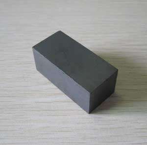 上海磁铁厂家供应黑色普磁铁氧体耐高温钕铁硼磁铁的价格
