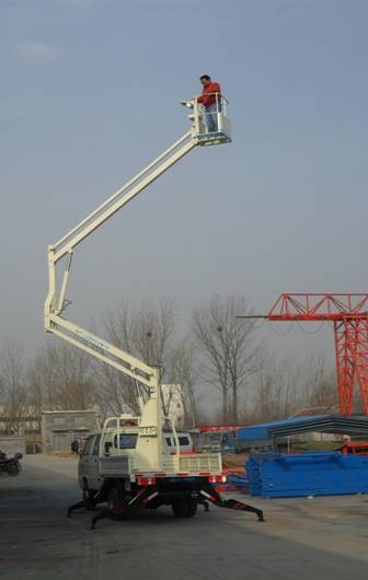 温州来运SJYC0.3-曲臂式升降机 高空作业平台 伸缩臂式升降机
