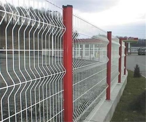 安平洲跃三角折弯围栏网 厂家直销 各种围栏网