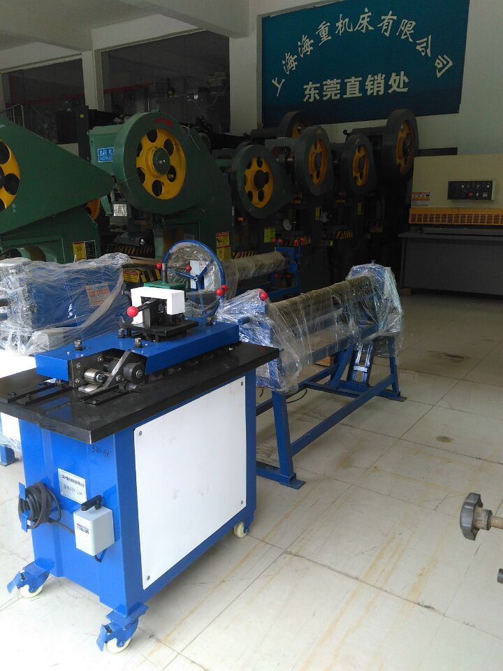 惠州三辊液压卷板机  东莞机械型卷板机  大型液压卷板机