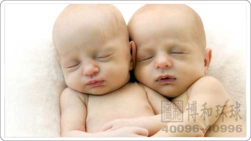 自然受孕的双胞胎是怎么养成的