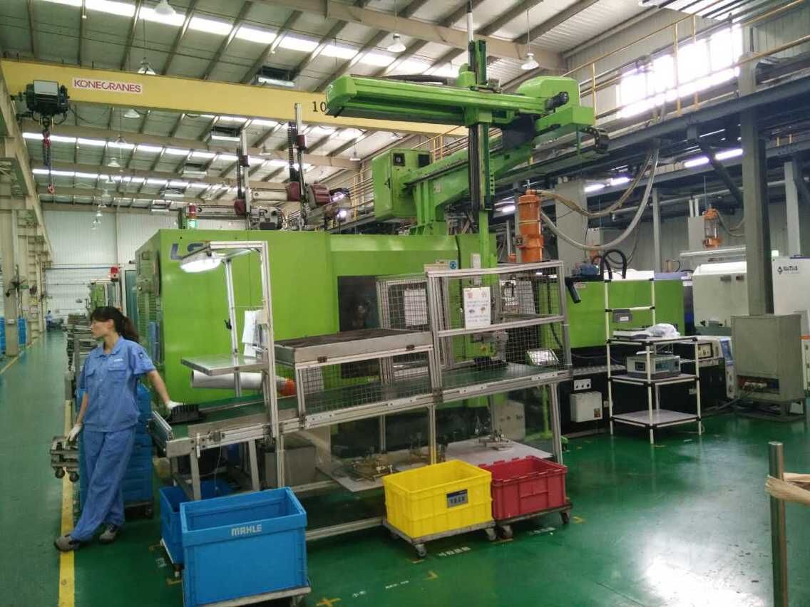 专业回收二手注塑机，上海注塑机回收，宁波注塑机回收